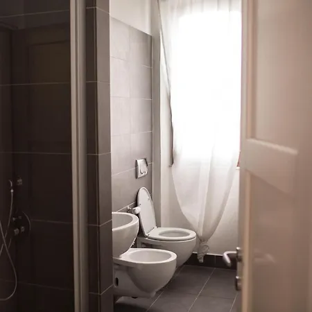 Nel Giardino Dei Pesci Volanti * 圣帕特雷拉